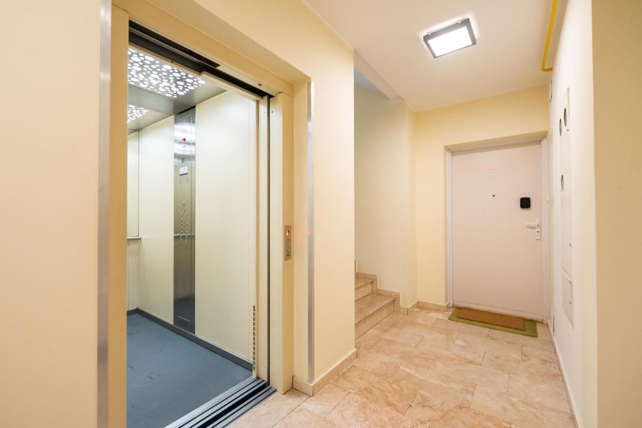 Ken 54 2-Bedroom Apartment Varsóvia Exterior foto